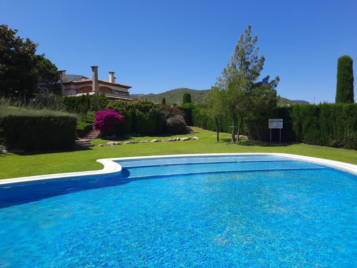 Apartamento Vistas Golf Bonmont Bonmont Terres Noves Exterior foto