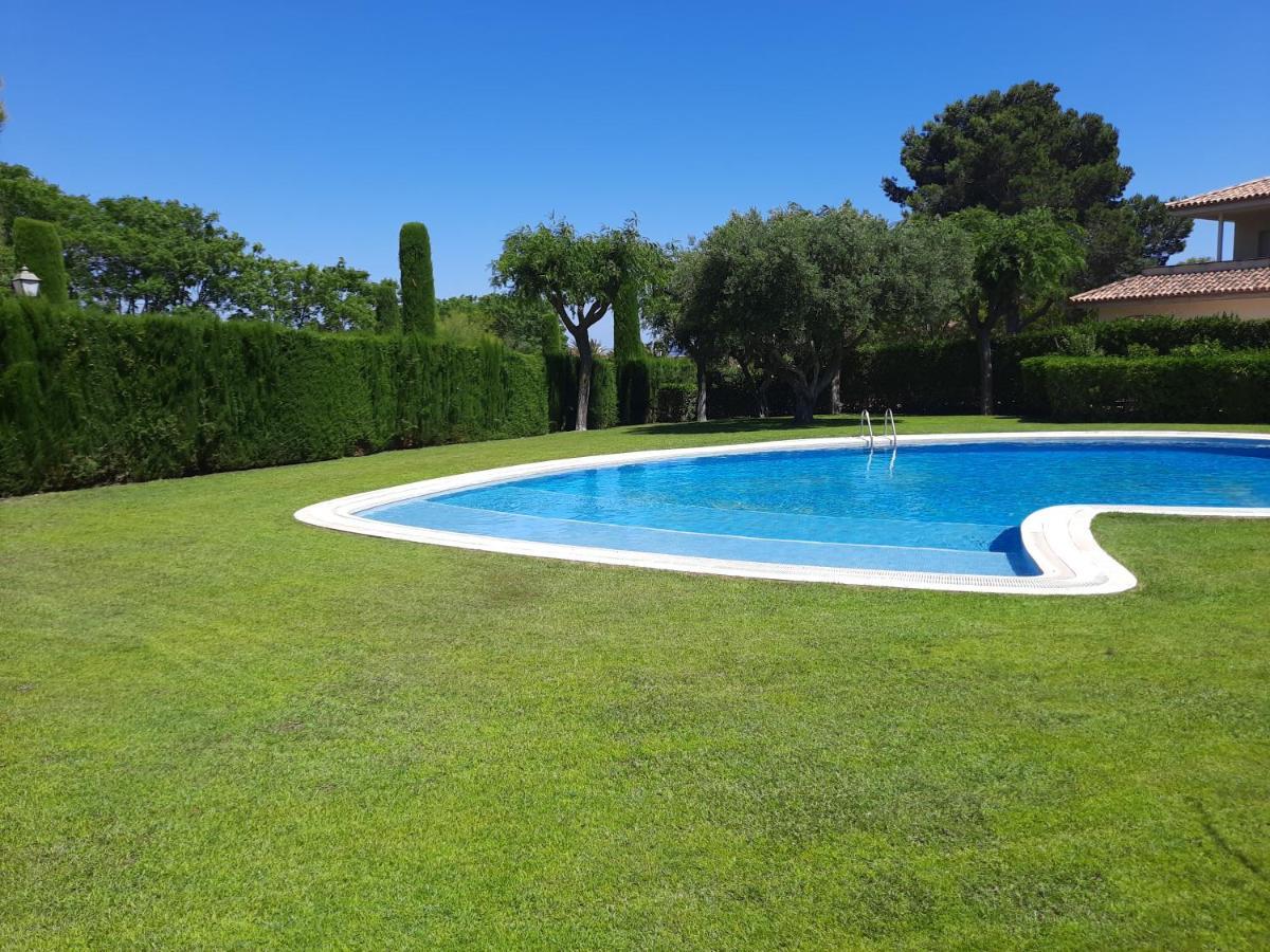 Apartamento Vistas Golf Bonmont Bonmont Terres Noves Exterior foto
